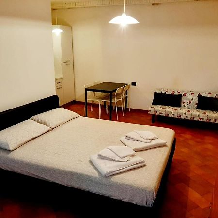 Il Vicolo By Turistica Apartamento Domodossola Exterior foto