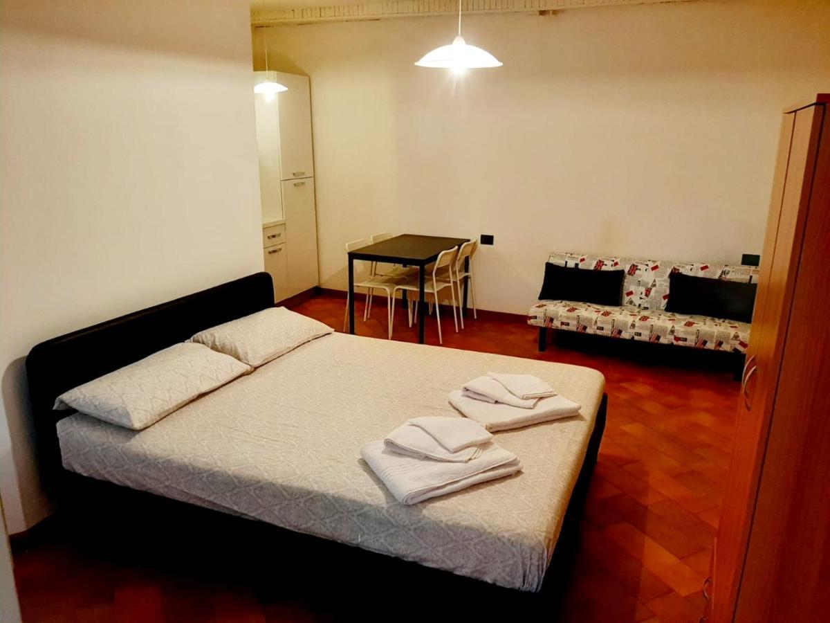 Il Vicolo By Turistica Apartamento Domodossola Exterior foto